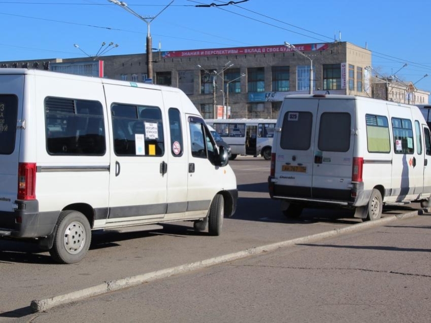 Организована перевозка пассажиров поездов, остановленных из-за чрезвычайной ситуации на Транссибе